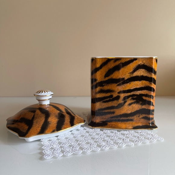 Animal Print Jar - Picture 8 of 9